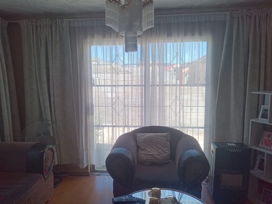 2 Bedroom Property for Sale in Kwadwesi Eastern Cape